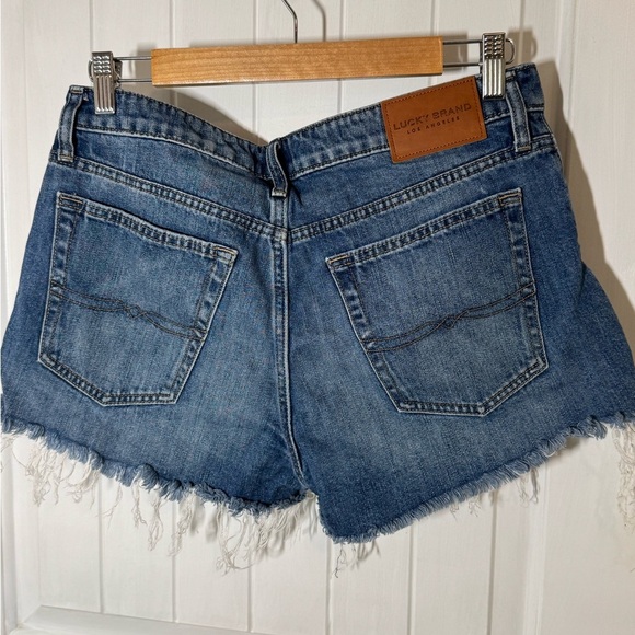 Lucky Brand Cutoff Denim Women Shorts - Picture 2 of 4